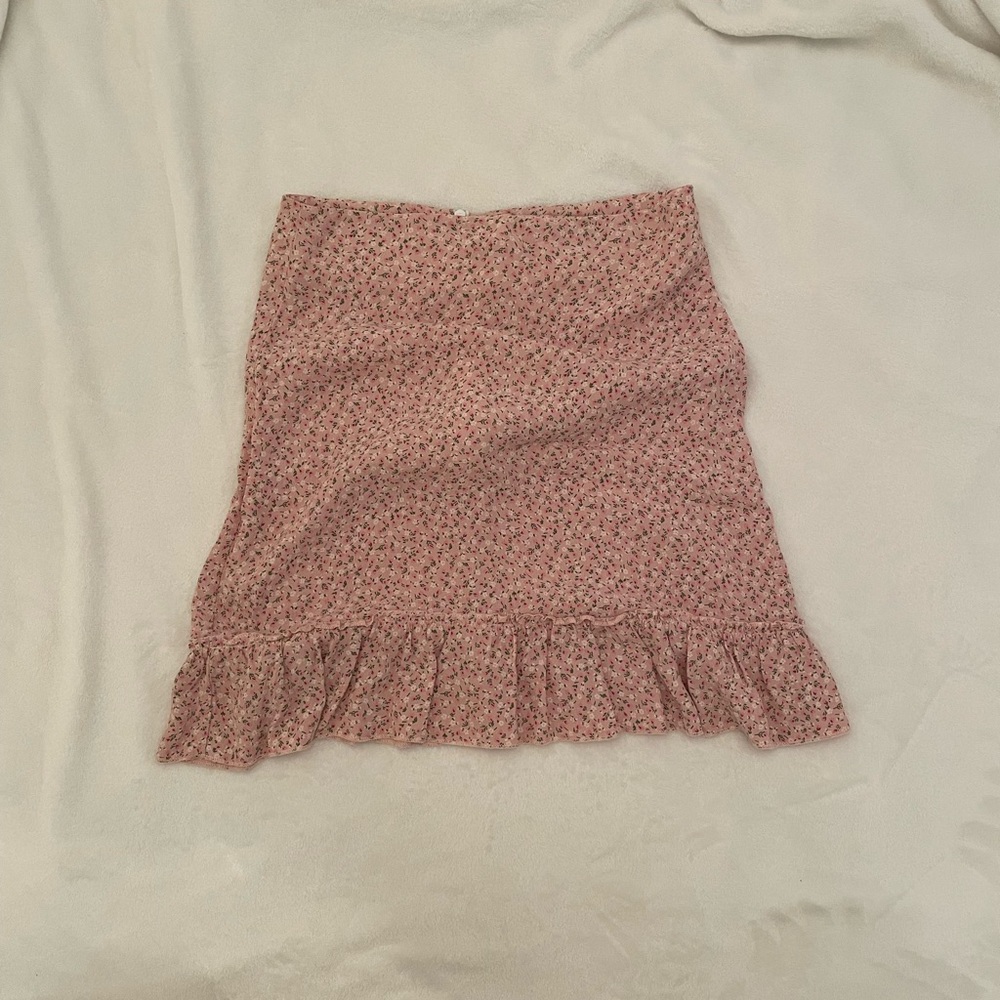 brandy Melville pink floral ruffle skirt